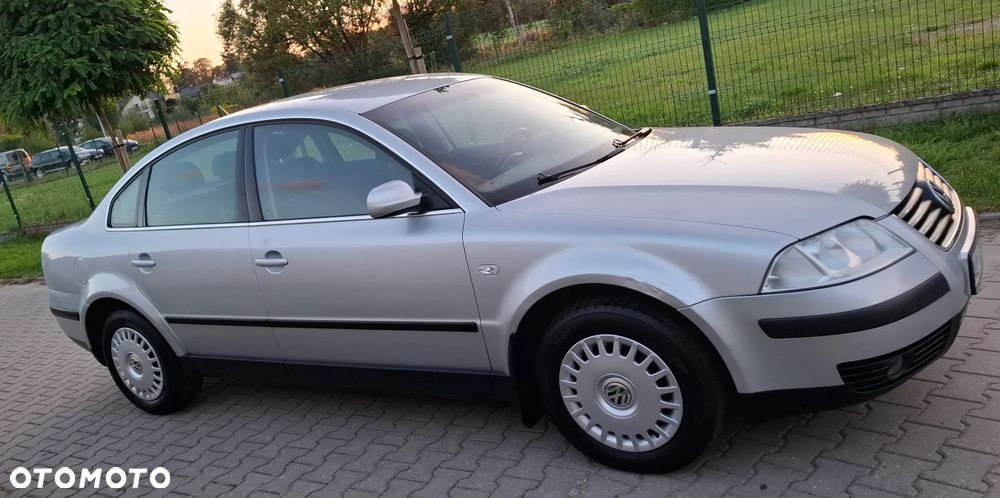 Volkswagen Passat - 6