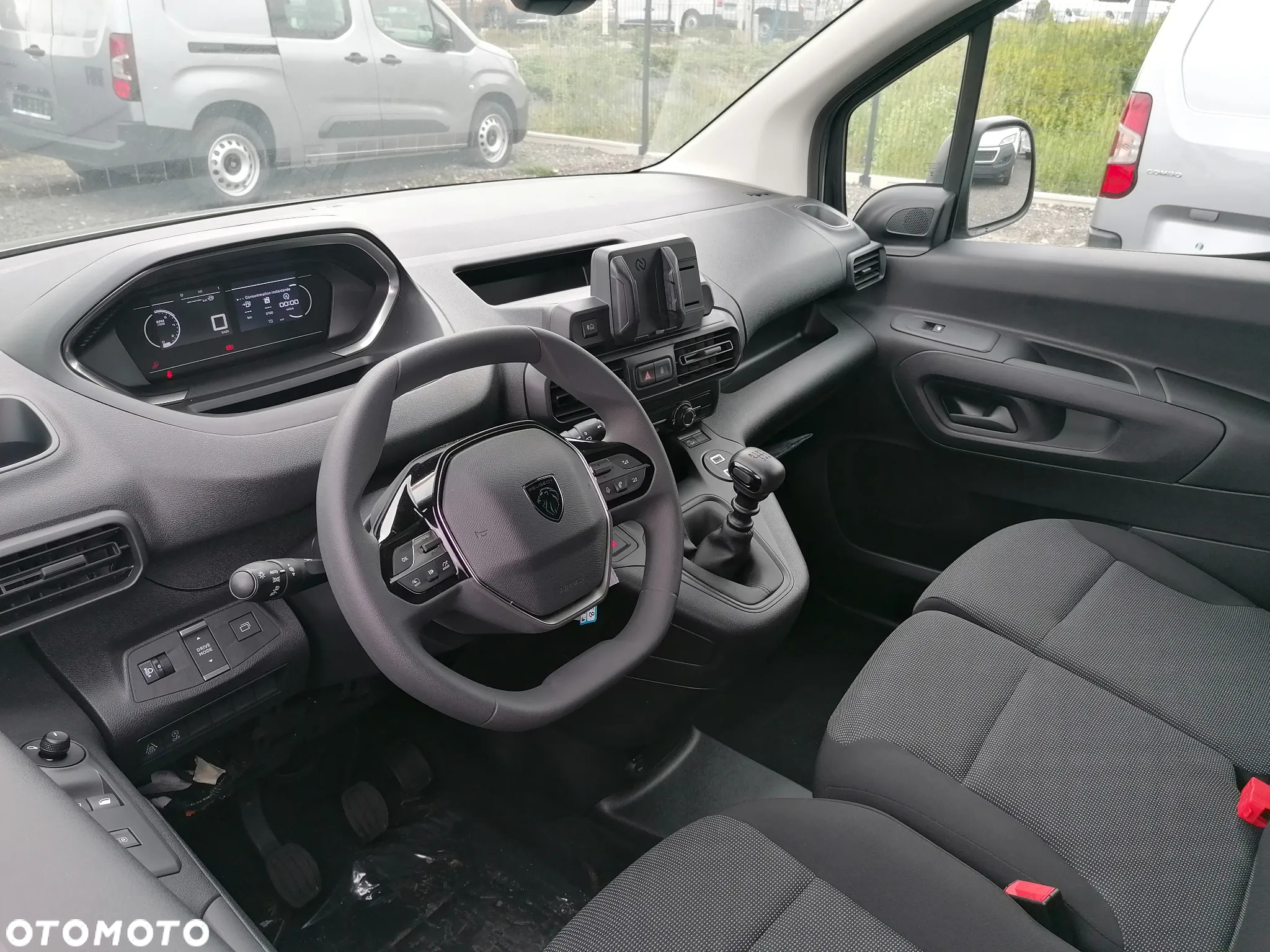 Peugeot Partner Furgon Long 950kg BlueHDi 100 KM - 7