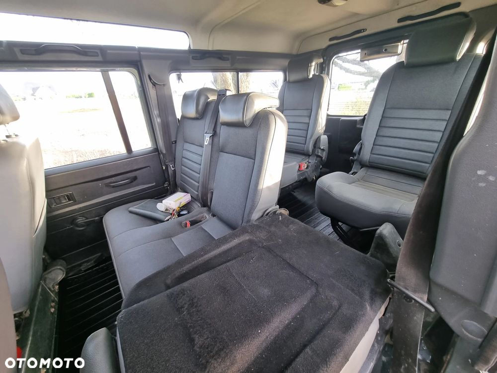 Land Rover Defender 2.2 TD4 SE - 29