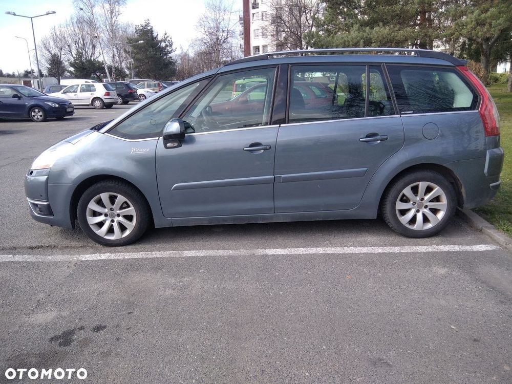 Citroën C4 Grand Picasso 1.6 HDi FAP EGS6 Exclusive - 3