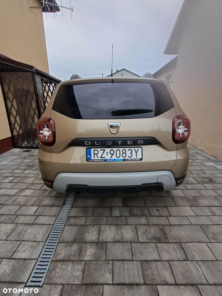 Dacia Duster 1.6 SCe Outdoor S&S - 7