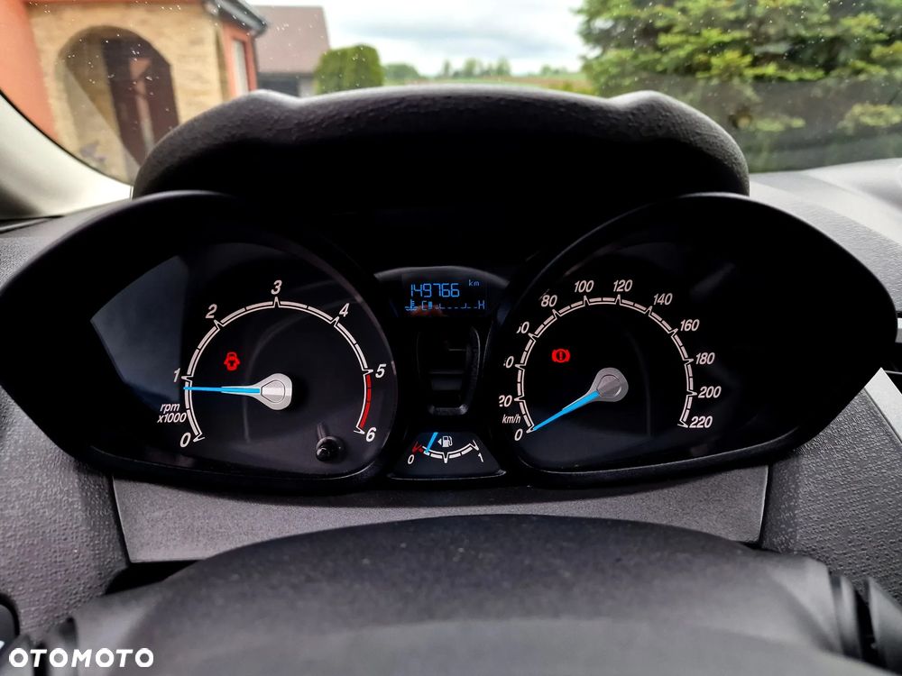 Ford Fiesta 1.5 TDCi Trend EU6 - 23