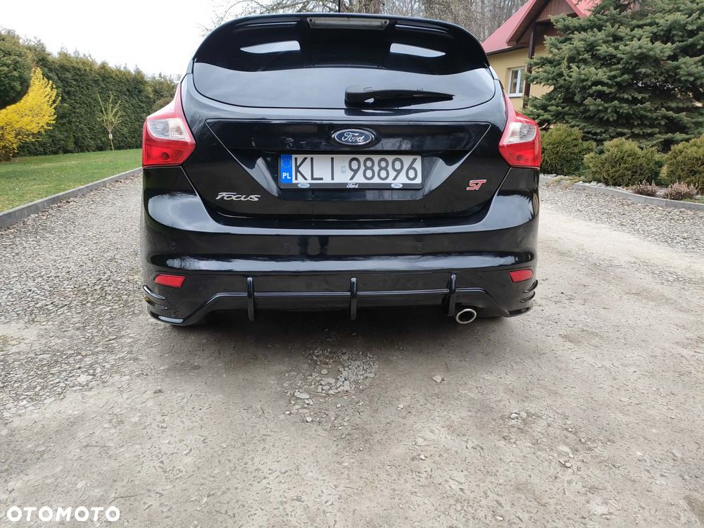 Ford Focus 2.0 TDCi Sport - 23