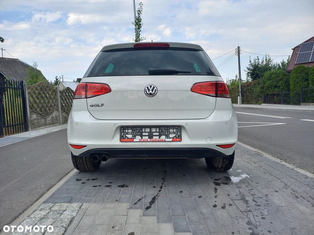 Volkswagen Golf 1.4 TSI BMT Comfortline - 8