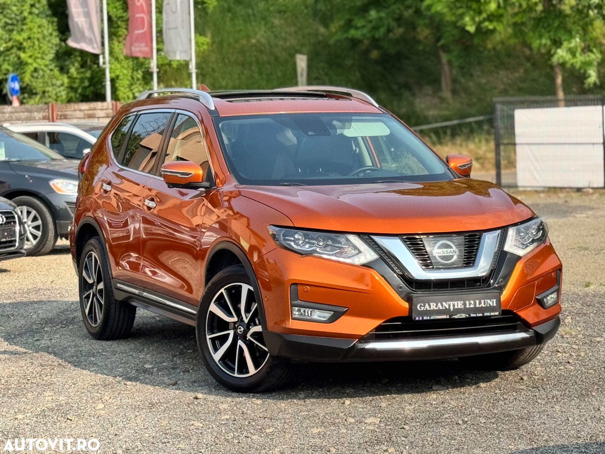 Nissan X-Trail 2.0 dCi ALL-MODE 4x4i Xtronic Tekna - 2