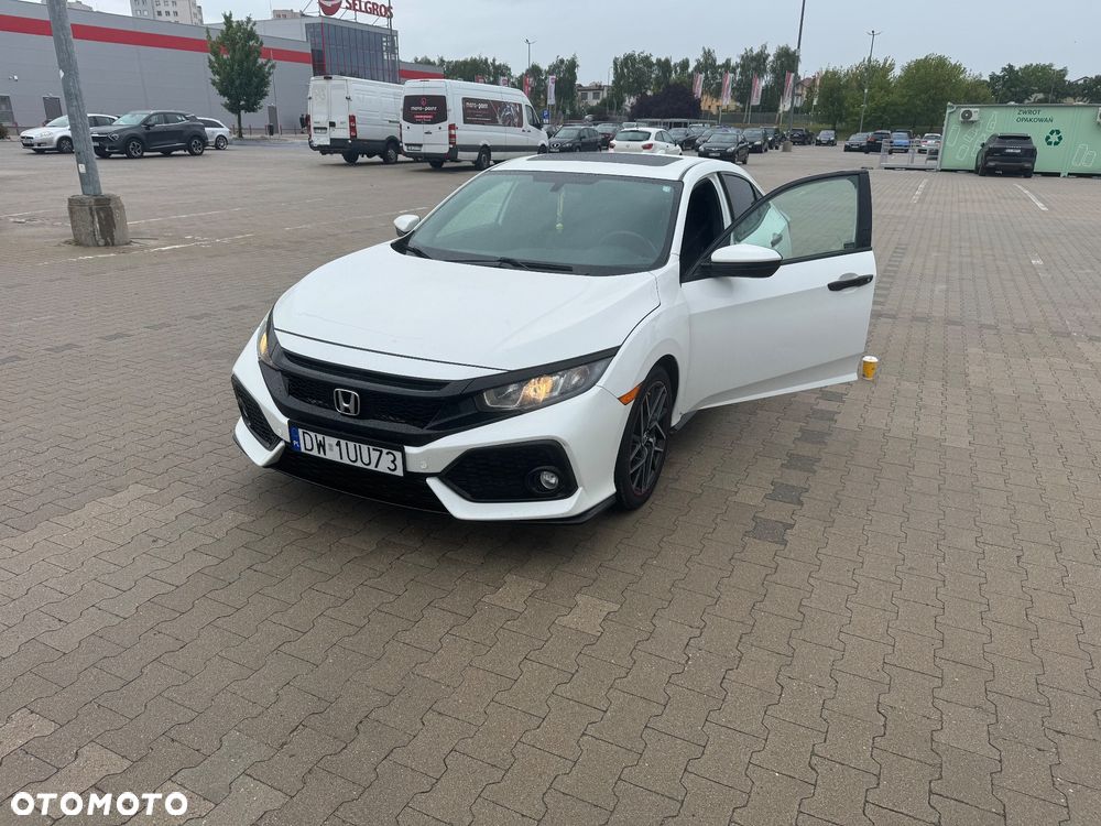 Honda Civic 1.5 i-VTEC Turbo Sport Plus - 1
