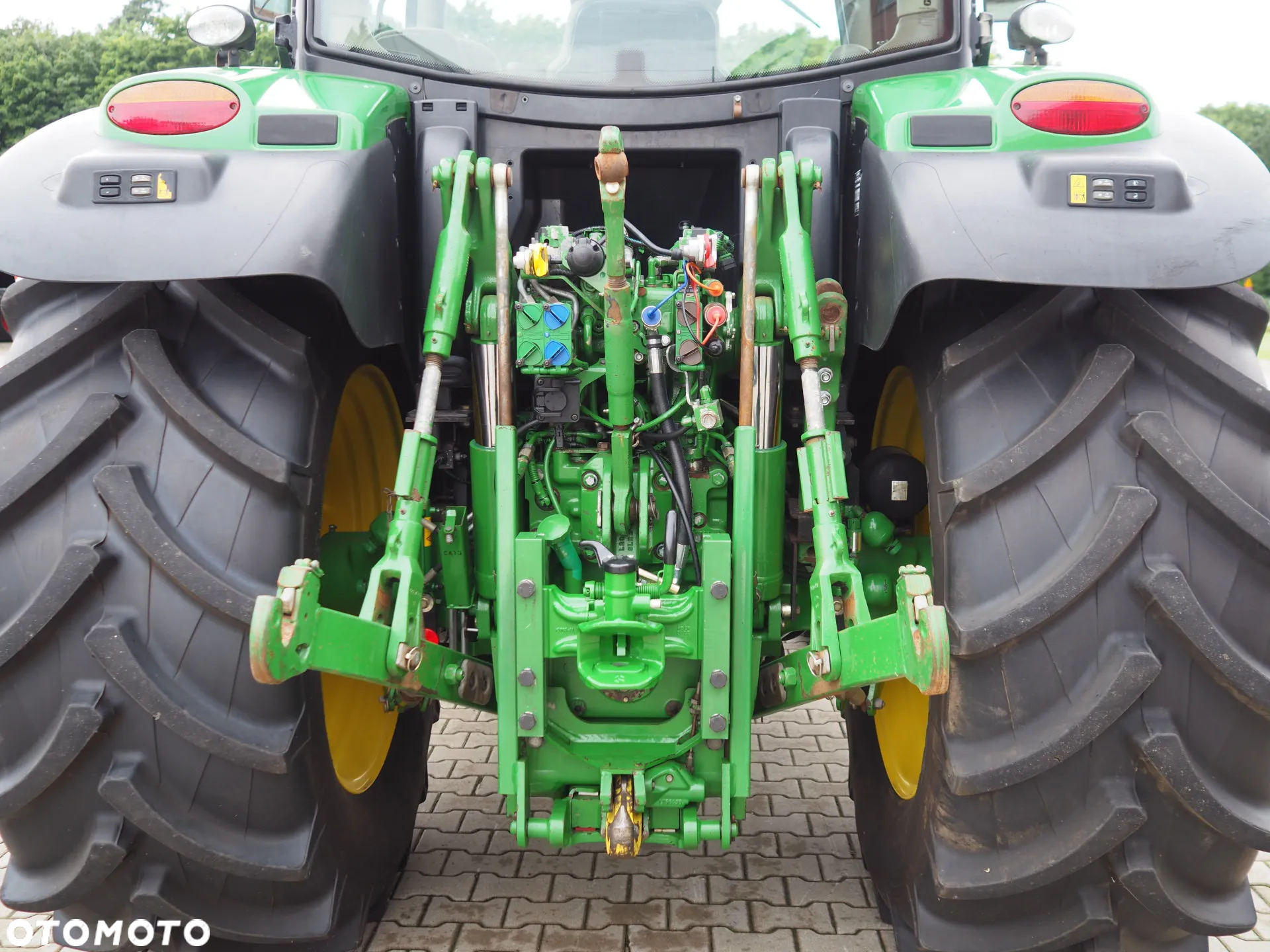 John Deere 6150R - 13