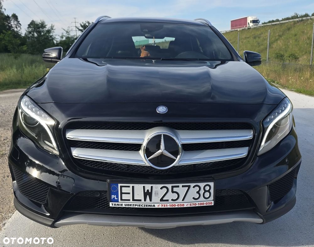 Mercedes-Benz GLA 250 4Matic 7G-DCT AMG Line - 13