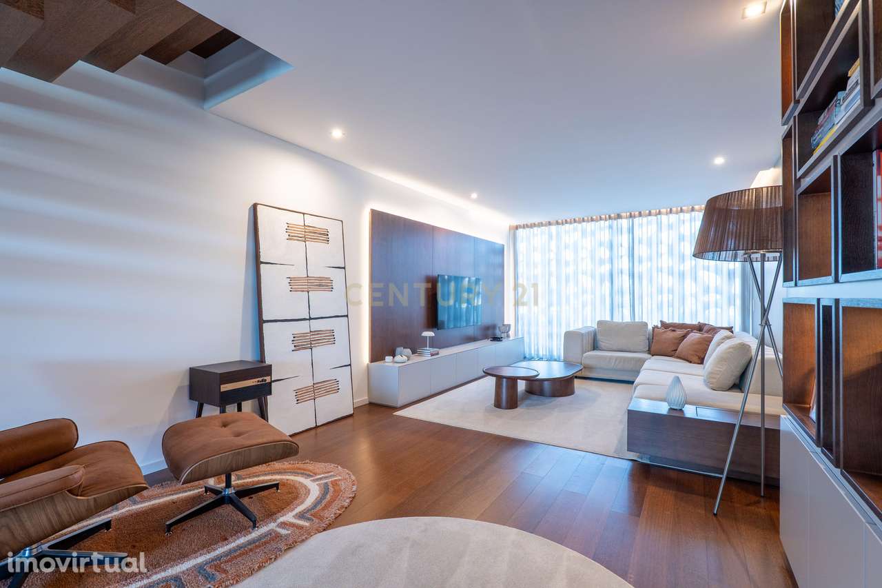 Andar de Moradia Duplex em Lavra – A 2 minutos a pé da praia! - Grande imagem: 5/31