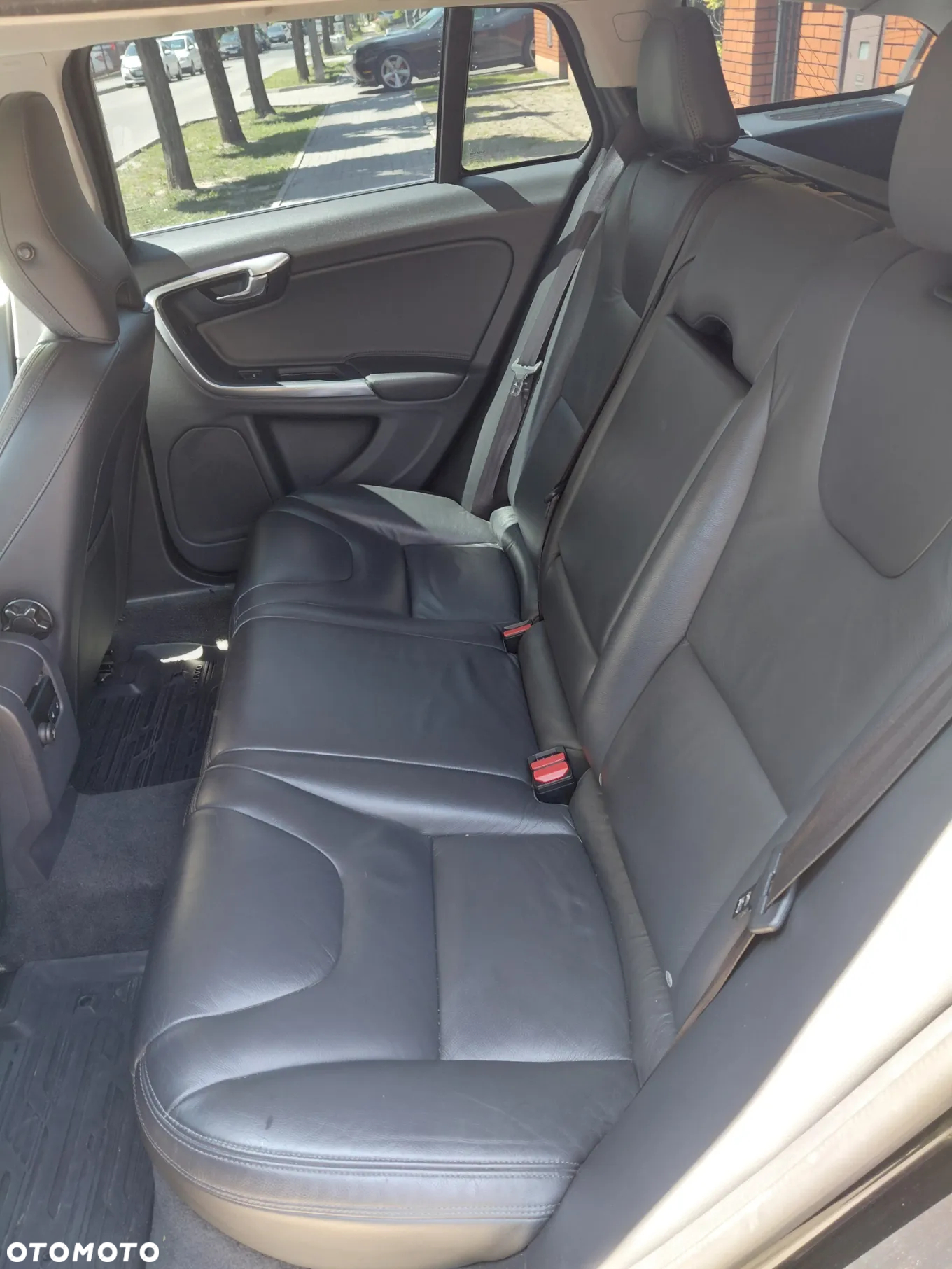 Volvo V60 DRIVe Summum - 6