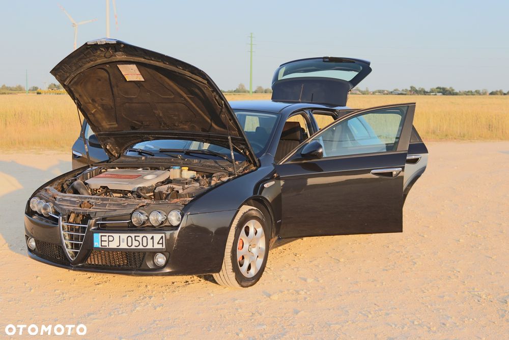 Alfa Romeo 159 1.9JTDM Distinctive - 16