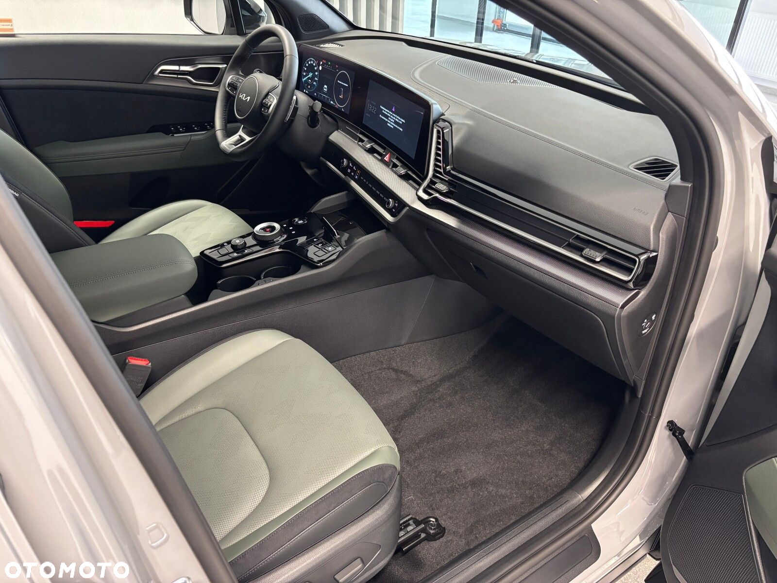 Kia Sportage 1.6 T-GDI HEV Anniversary 2WD - 22