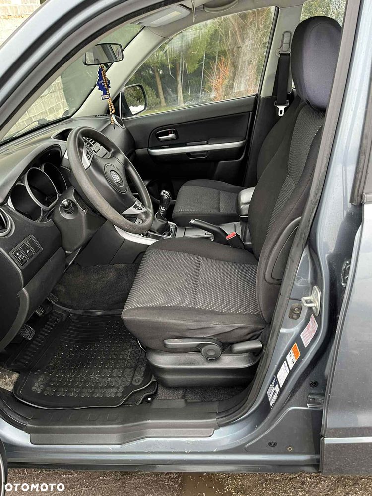 Suzuki Grand Vitara 1.9 DDiS - 3