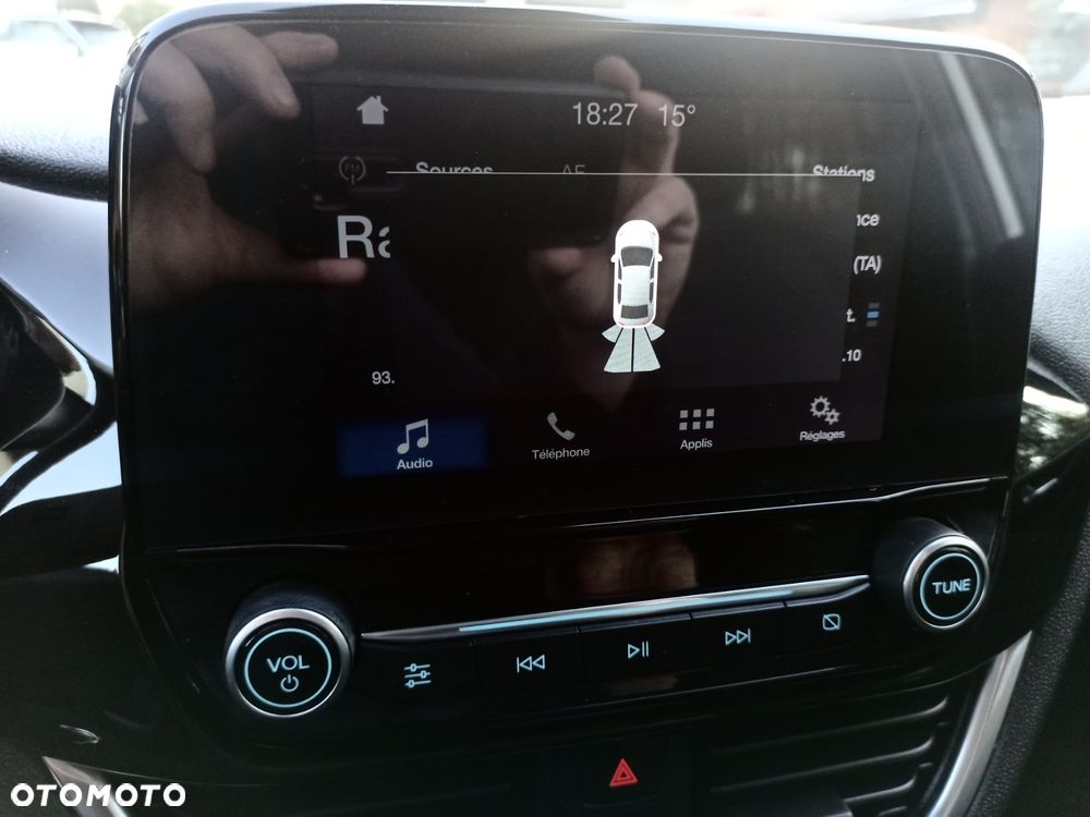 Ford Fiesta 1.0 EcoBoost S&S ACTIVE COLOURLINE - 24