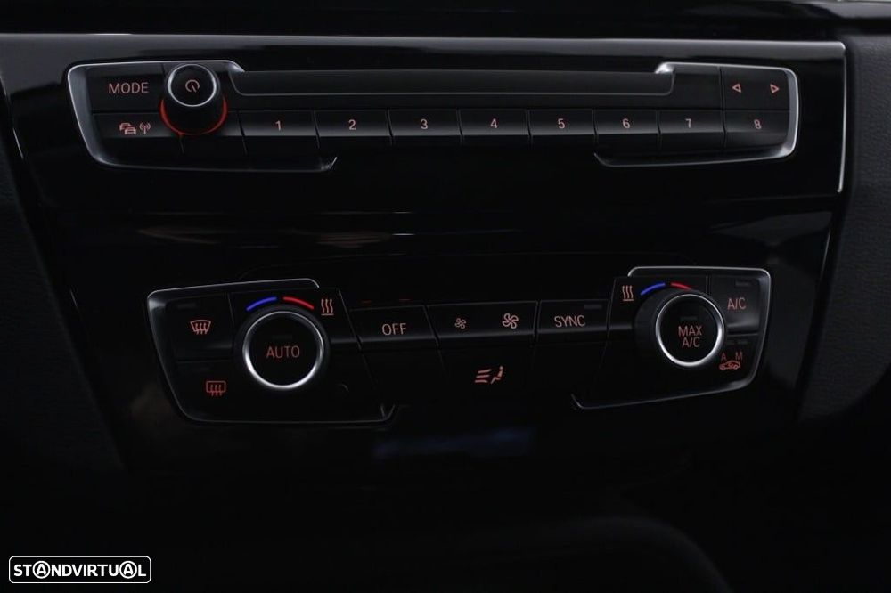 BMW X1 16 d sDrive Advantage Auto - 29