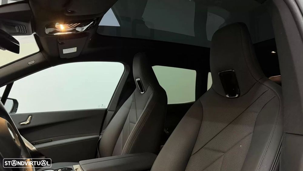 BMW iX xDrive 50 Pack Desportivo - 33