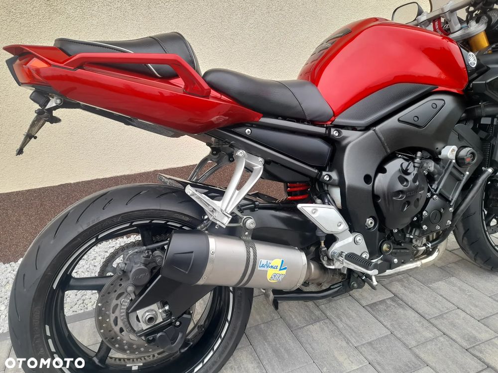Yamaha FZ - 17