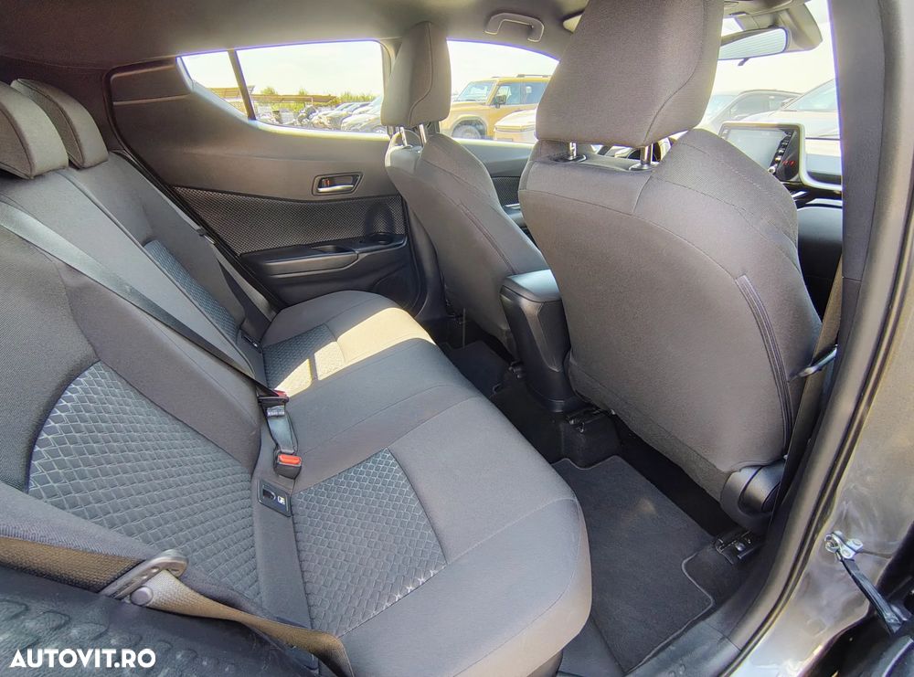 Toyota C-HR 1.8 HSD 122 CP 4x2 CVT C-enter - 13