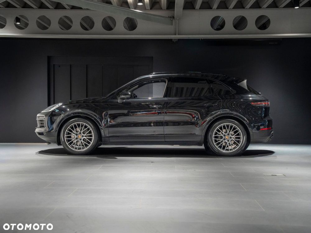 Porsche Cayenne Platinum Edition - 2