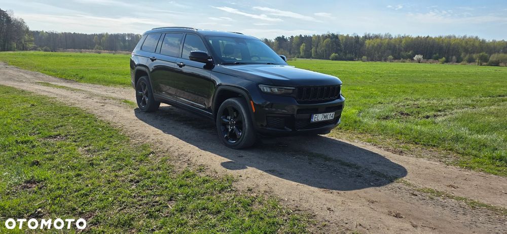 Jeep Grand Cherokee - 21