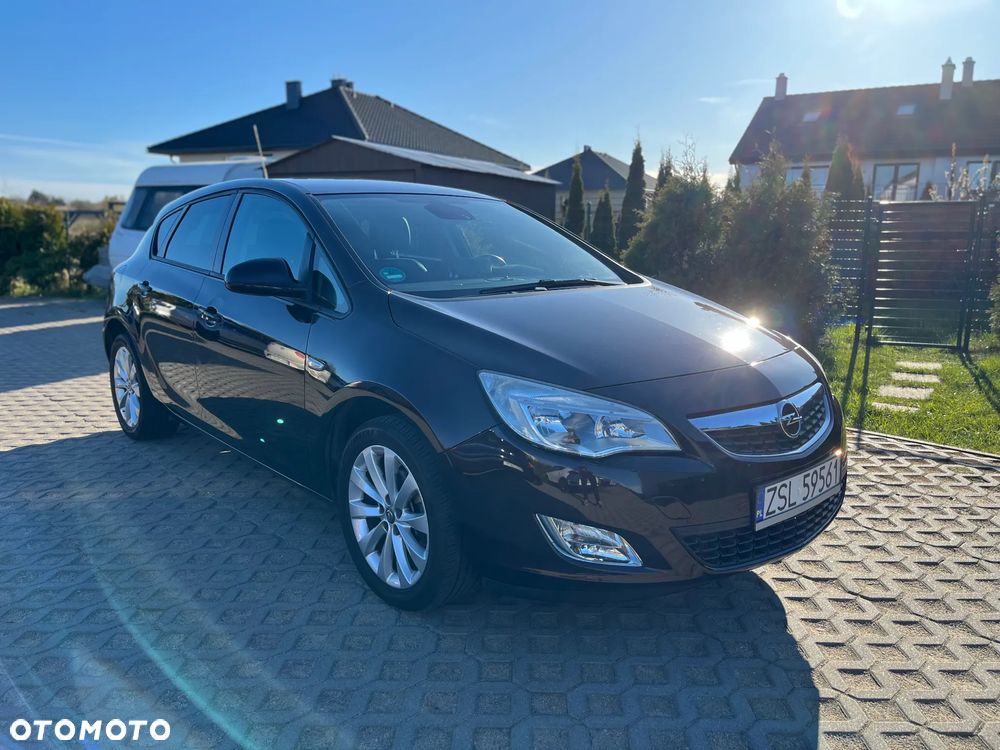 Opel Astra 1.4 Turbo - 1