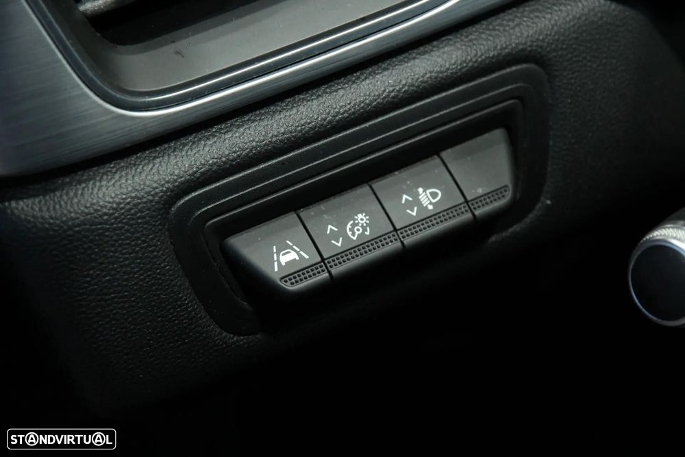 Renault Captur 1.0 TCe Exclusive - 10