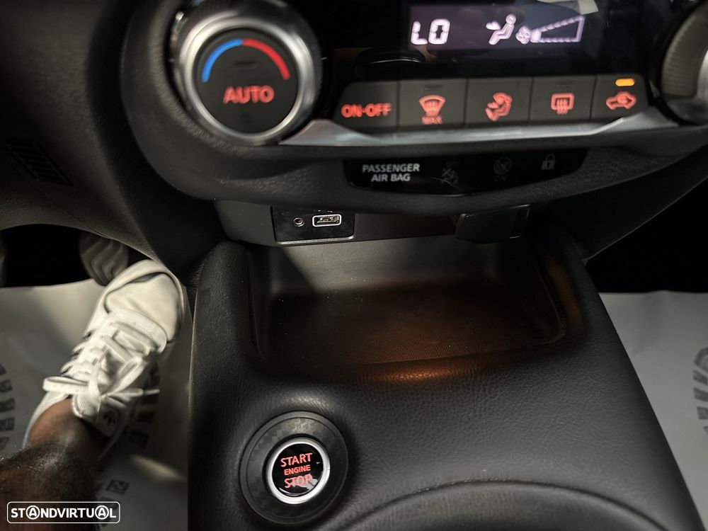 Nissan Juke 1.0 DIG-T Tekna - 23