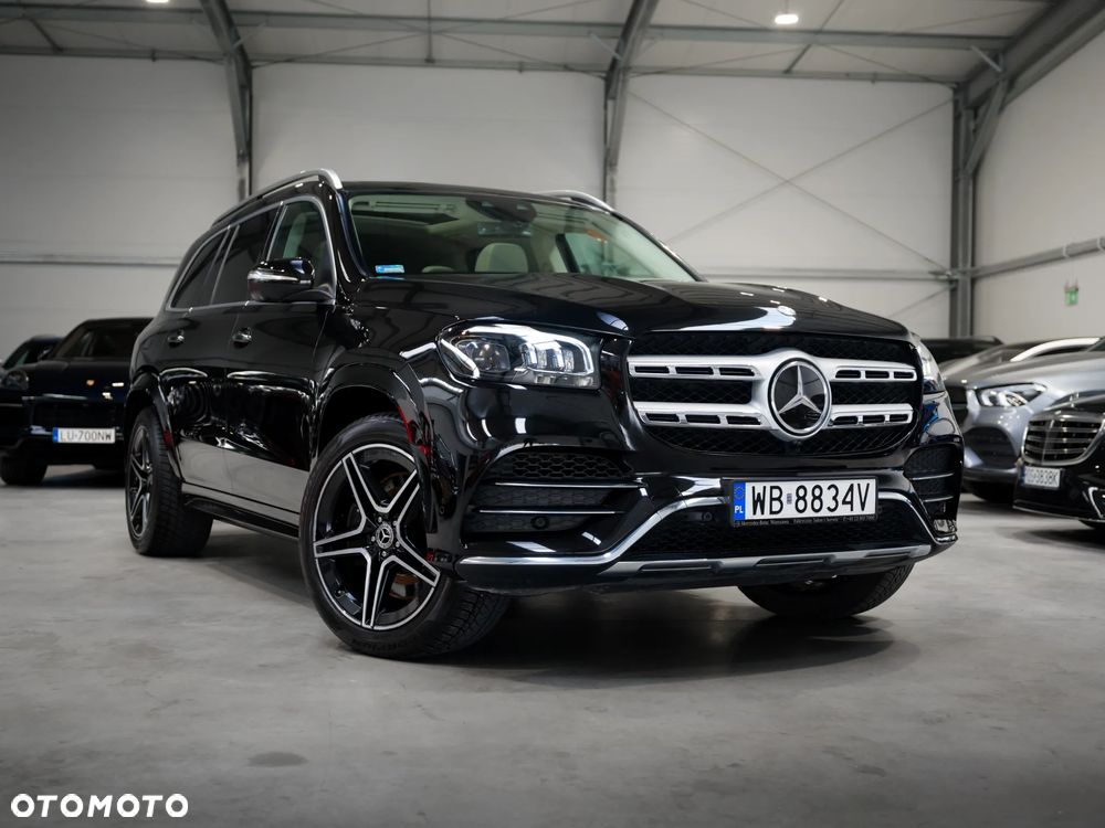 Mercedes-Benz GLS - 11