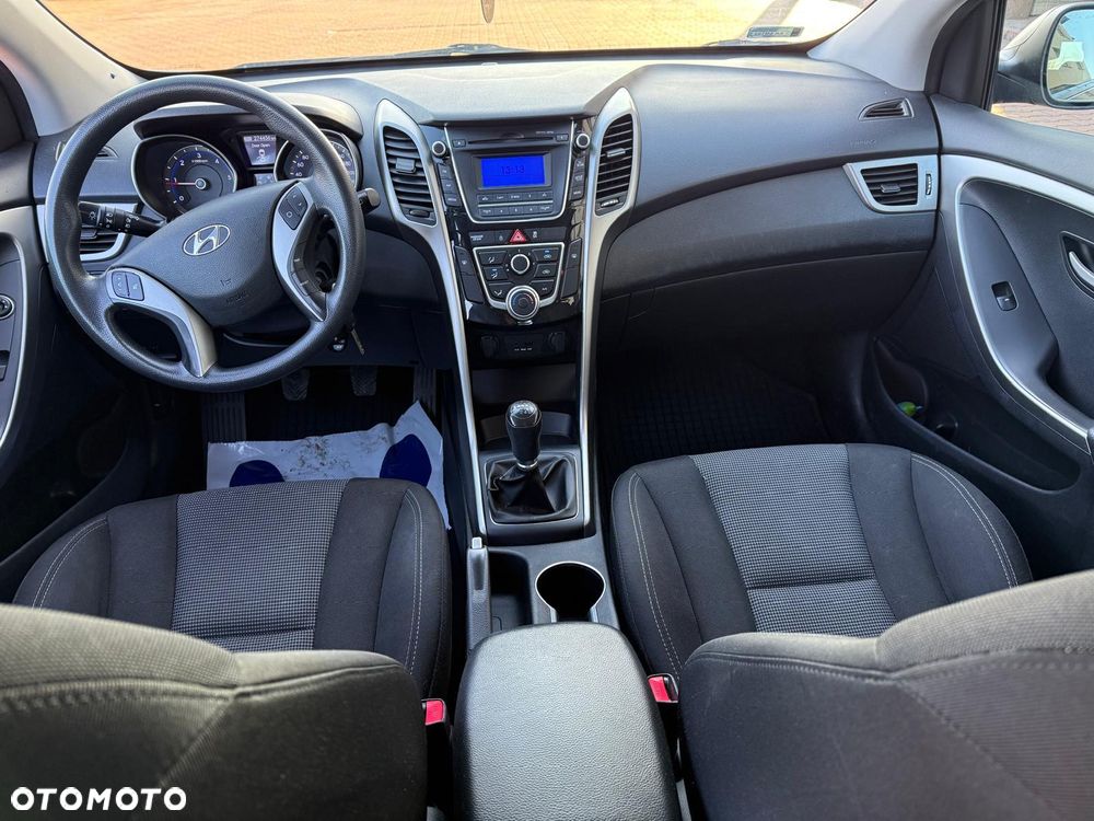 Hyundai i30 1.6 CRDi Comfort - 6