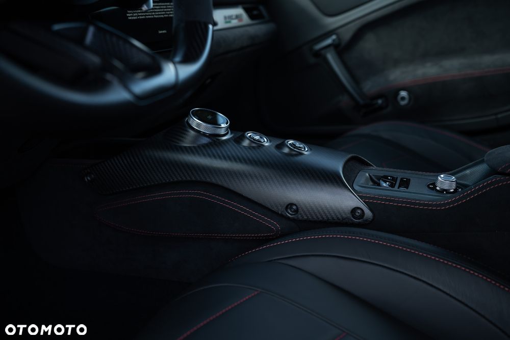 Maserati MC20 - 24