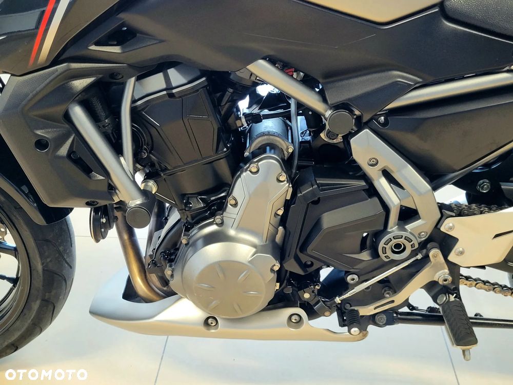 Kawasaki Z 650 - 20
