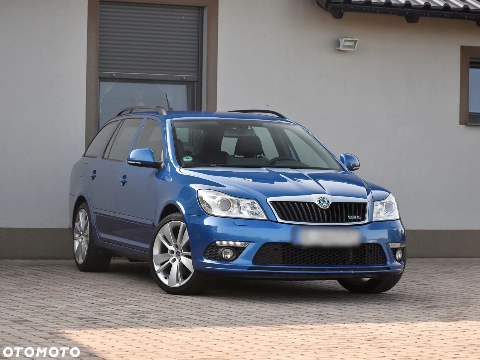 Skoda Octavia Combi 2.0 TDI DPF RS - 1
