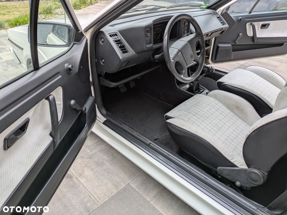 Volkswagen Scirocco - 6