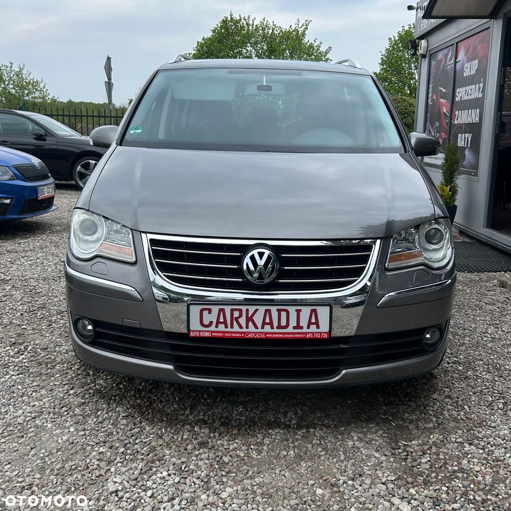 Volkswagen Touran 2.0 TDI DPF Highline - 2