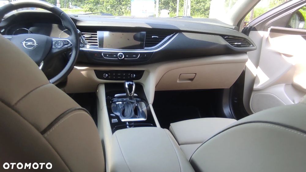 Opel Insignia 2.0 DI Turbo 4x4 Exclusive - 13