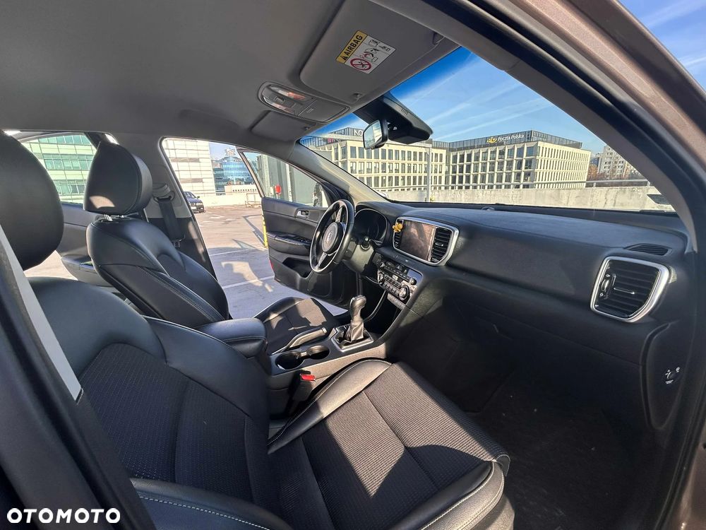 Kia Sportage 1.6 T-GDI L Business Line 2WD - 10