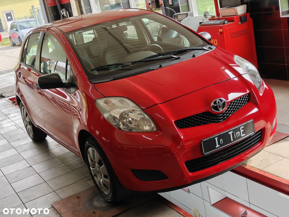 Toyota Yaris - 31