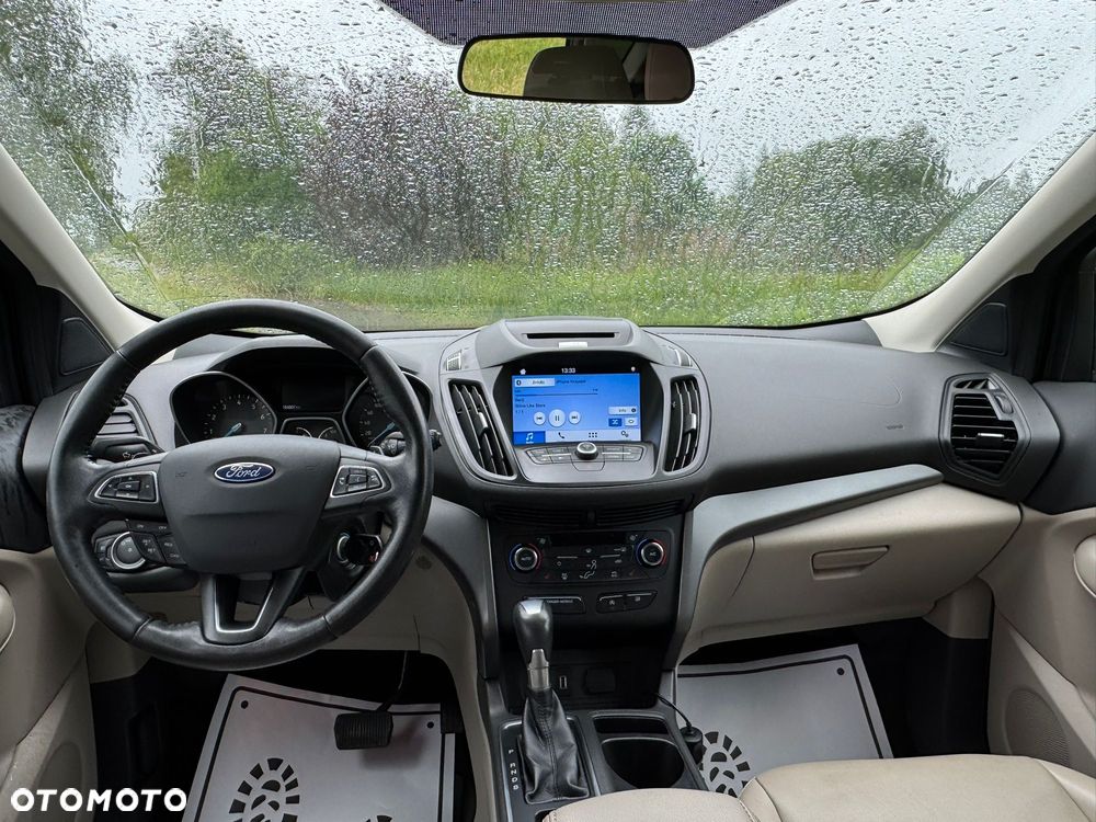Ford Escape 2.0 EcoBoost AWD Titanium - 29