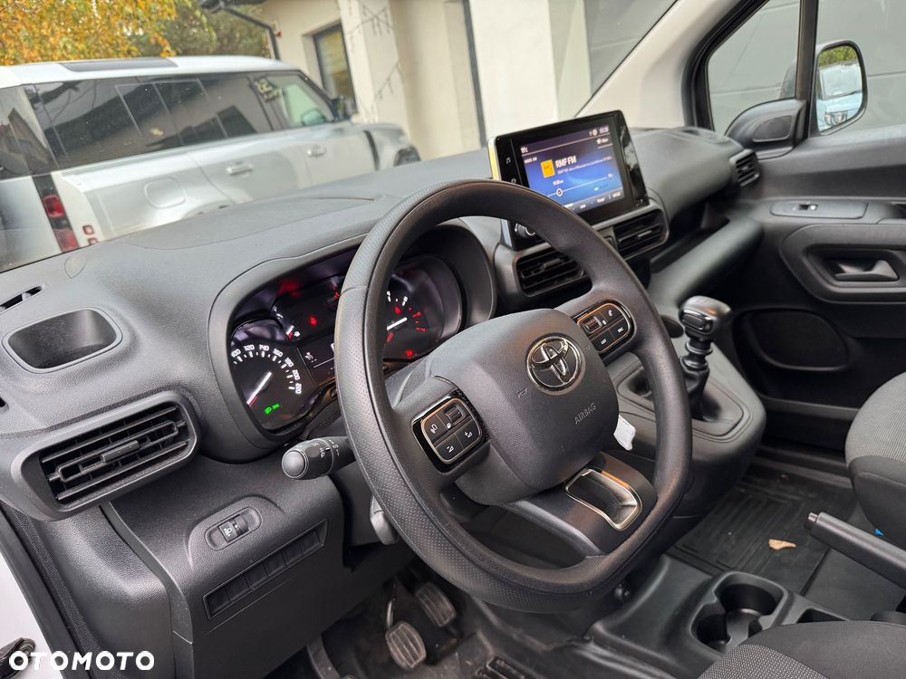Toyota ProAce - 14