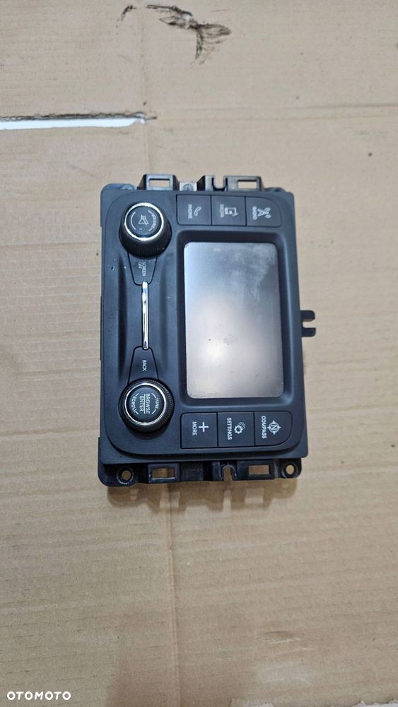 panel sterowania radio dodge ram 1500 68365210ac - 3