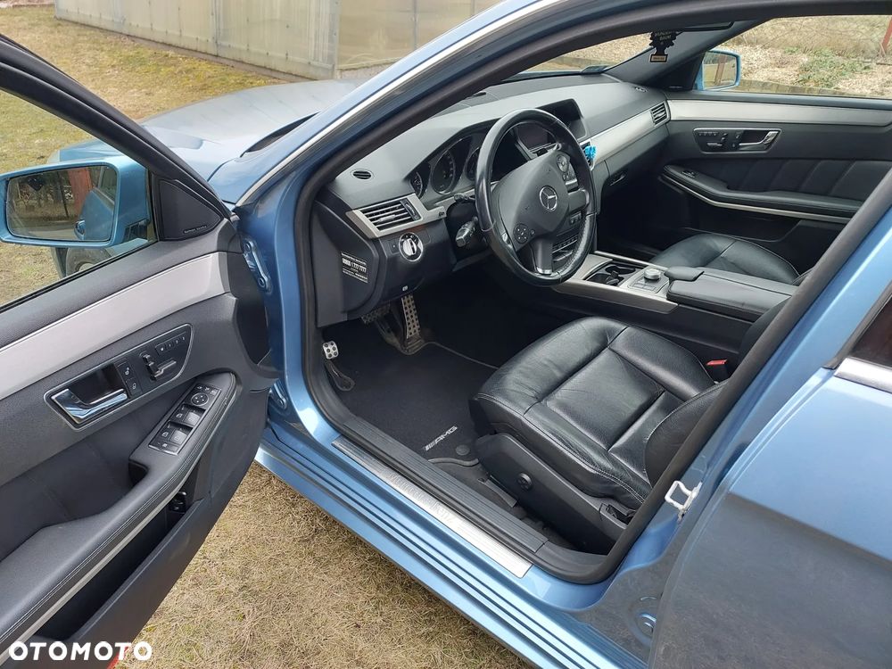 Mercedes-Benz Klasa E 350 CDI DPF 4Matic BlueEFFICIENCY 7G-TRONIC - 13