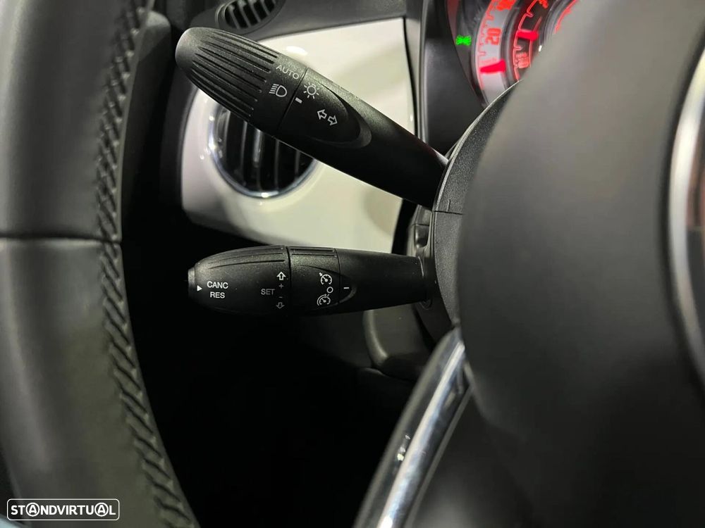 Fiat 500C 1.0 Hybrid - 16
