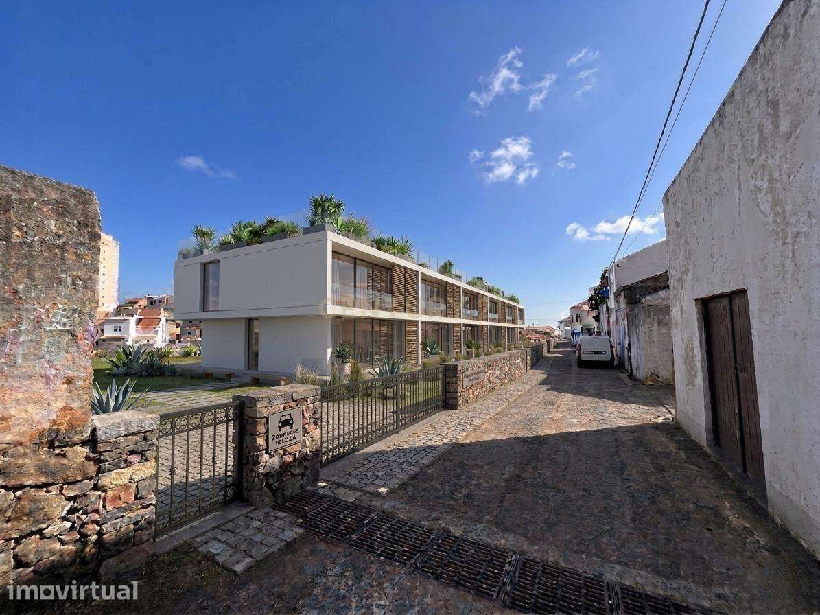 Último Terreno Amplo para Investimento junto à Praia - Grande imagem: 3/9