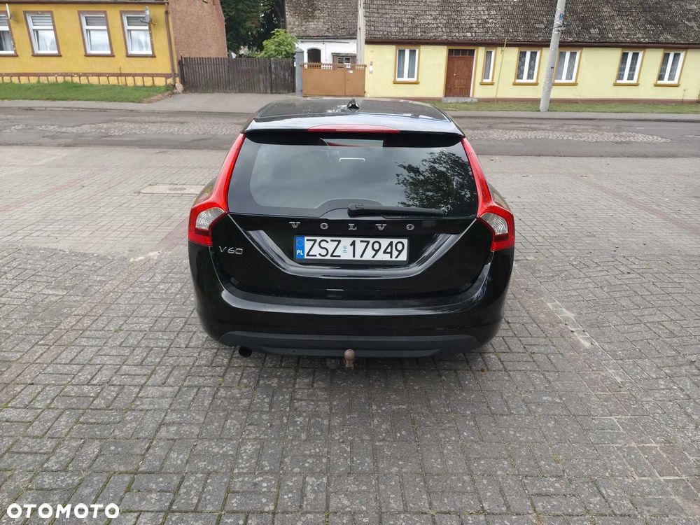 Volvo V60 D3 Kinetic - 6