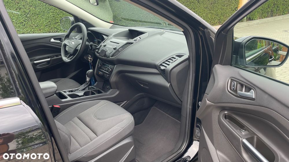 Ford Kuga - 16