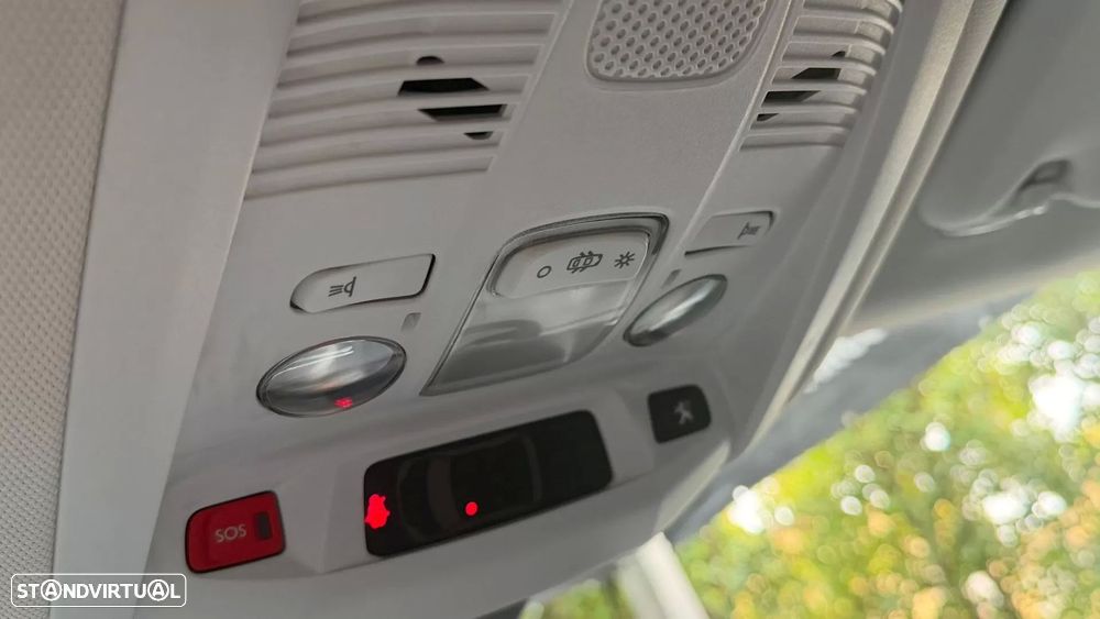 Peugeot 3008 1.2 PureTech Allure Pack - 15