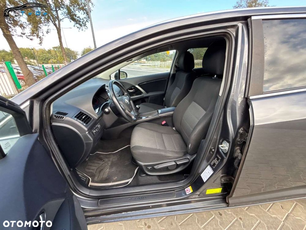 Toyota Avensis 2.0 D-4D Premium - 18