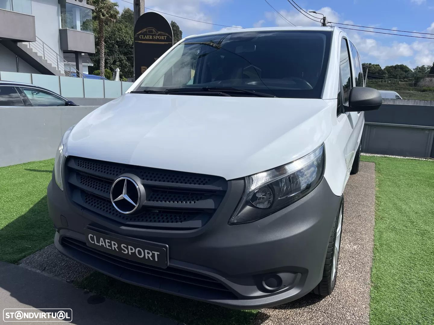 Mercedes-Benz Vito Tourer 109 CDI (BlueTEC) Extra-Longa SELECT - 3