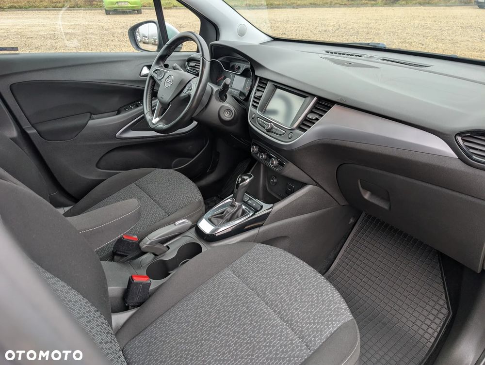 Opel Crossland X 1.2 T 120 Lat S&S - 31