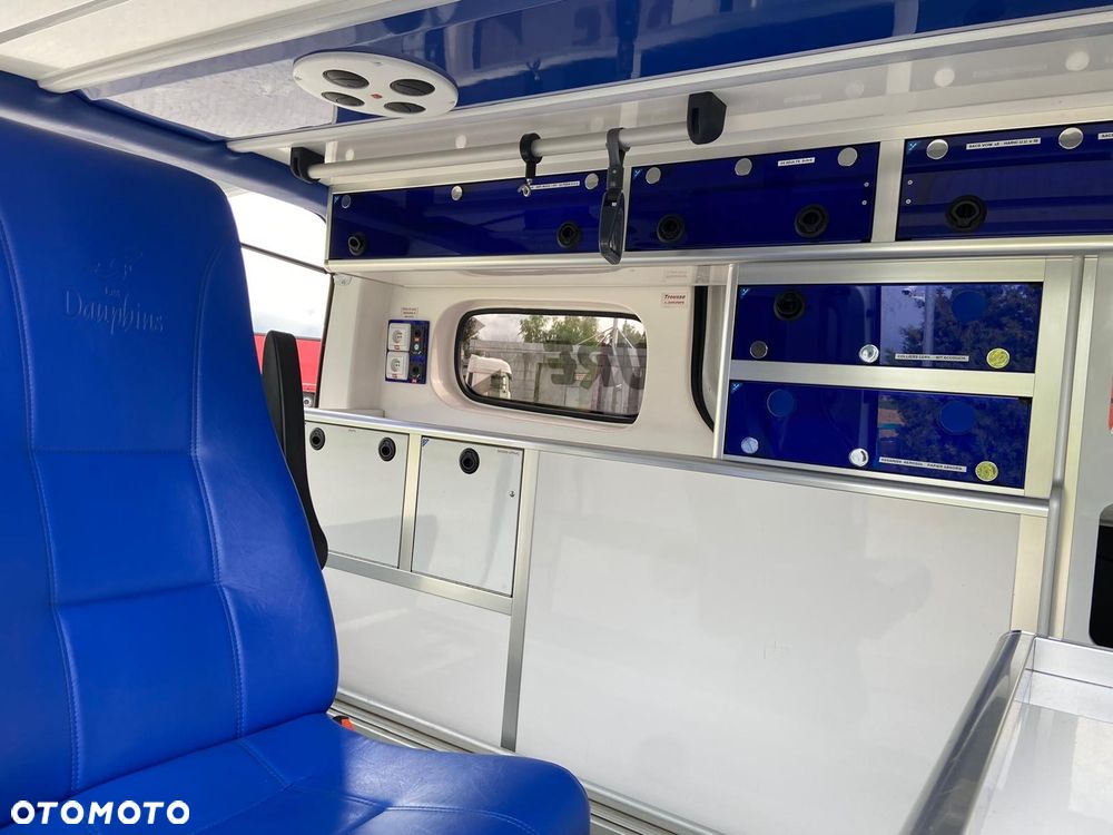 Opel Ambulans Karetka vivaro - 17